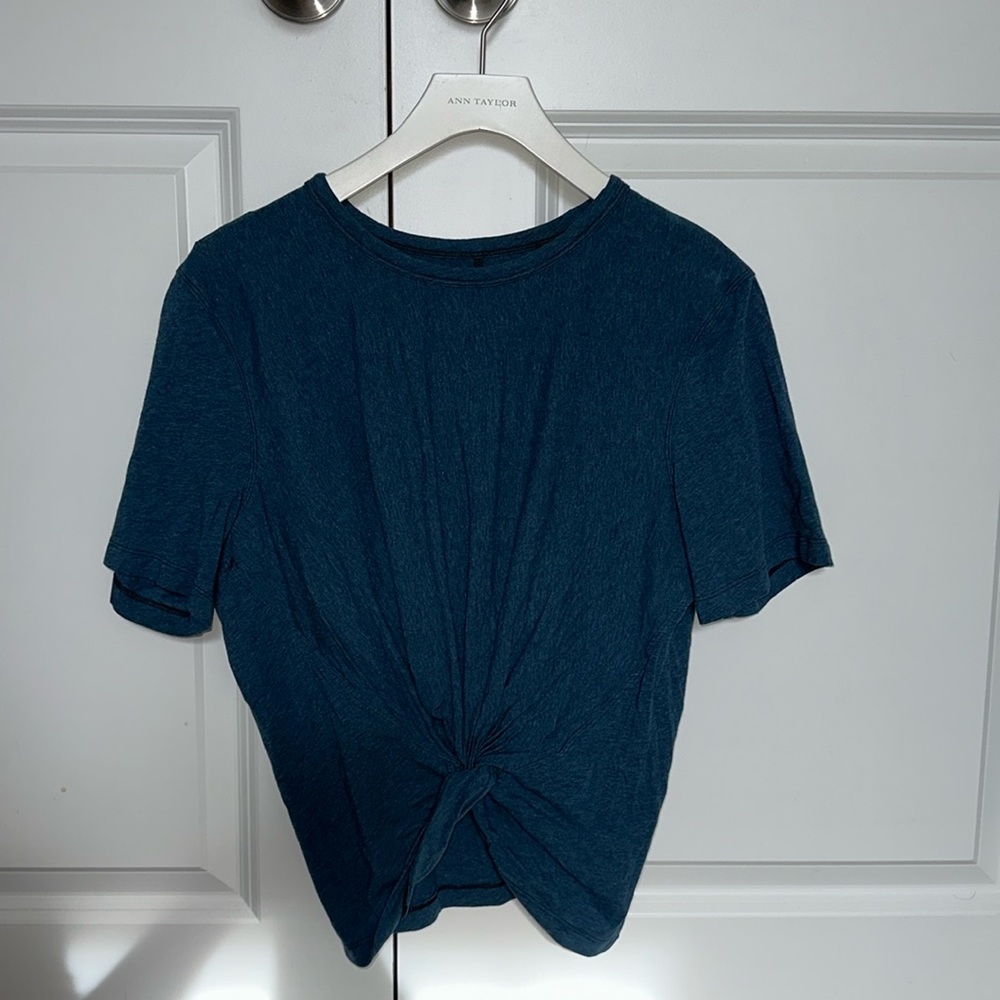 Lululemon twist front short sleeve tee